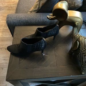 Black leather Cole Hann boots